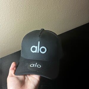 Black Yoga Black Mesh Cap